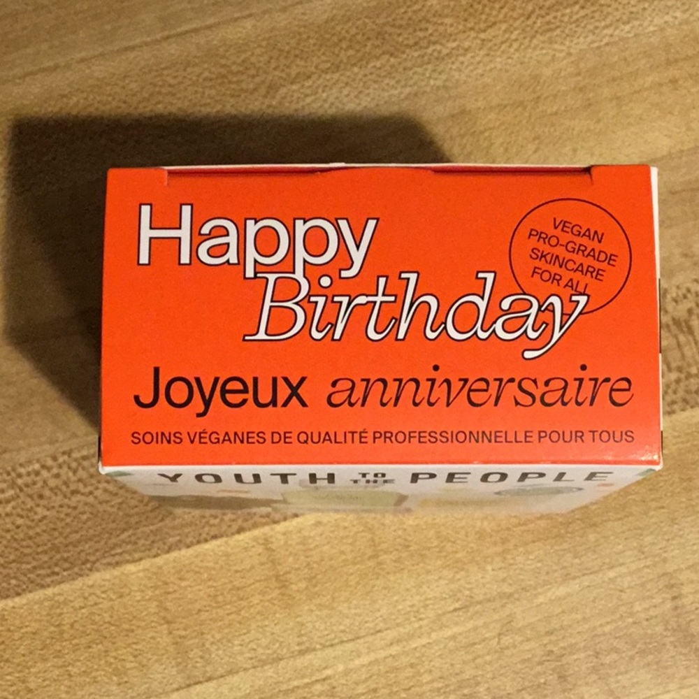 Youth to the People Sephora Birthday Gift | New in Box - Picture 3 of 3
